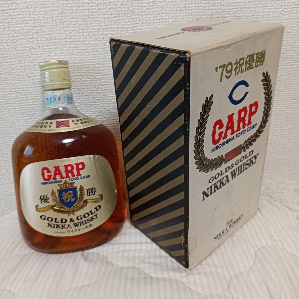 激レア 古酒ニッカ ウイスキー 広島東洋カープ1979年優勝記念 激レア 古酒ニッカ ウイスキー 広島東洋カープ1979年優勝記念