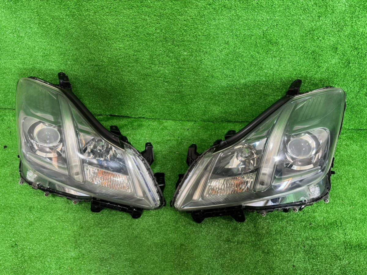 美品 トヨタ 200系 クラウンアスリート GRS204/GRS202/GRS200 純正 HID ヘッドライト 左右 セット HCHR 686 の画像1