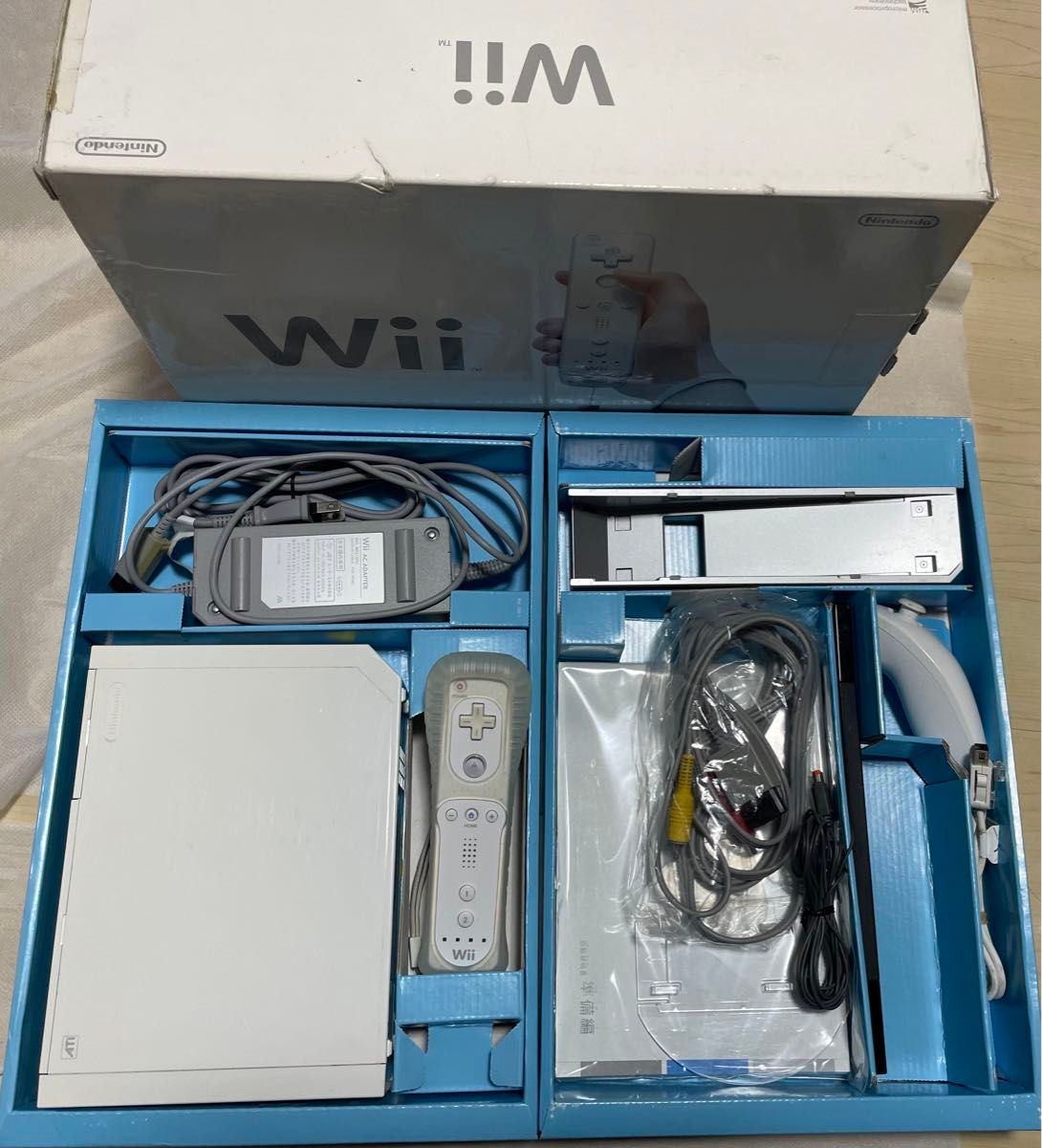 任天堂Wii本体、バランスWiiボード、ソフト10本付き