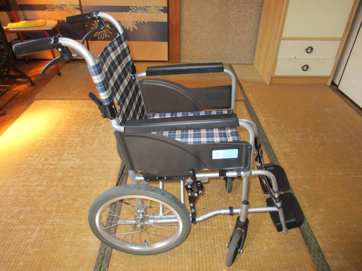 エムズハウス　介助用車いす　CP1　折りたたみ_画像2