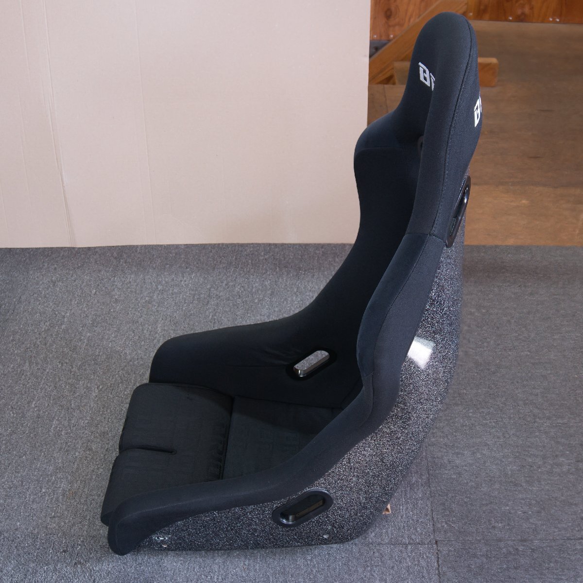 *BRIDE* bride * full bucket seat *LOW MAX*VIOSⅢ* black *FRP silver shell * including in a package un- possible *