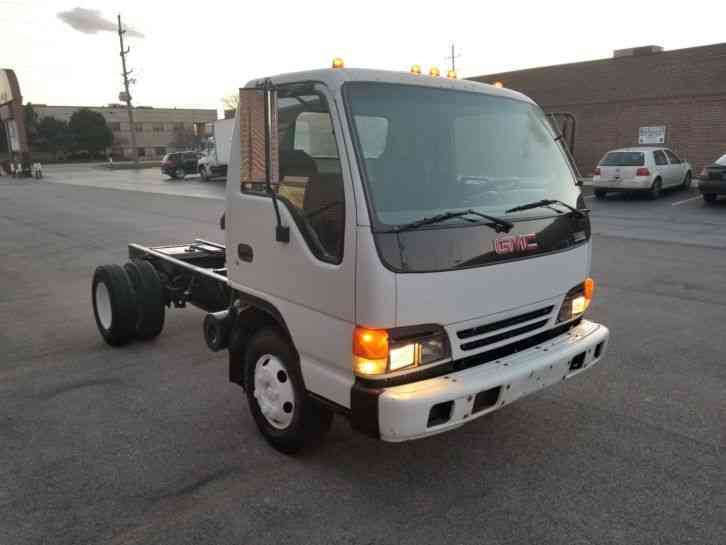 USいすず純正 95-05 ISUZU NPR フロント サイドマーカーレンズ USいすず純正 95-05 ISUZU NPR フロント サイドマーカーレンズ