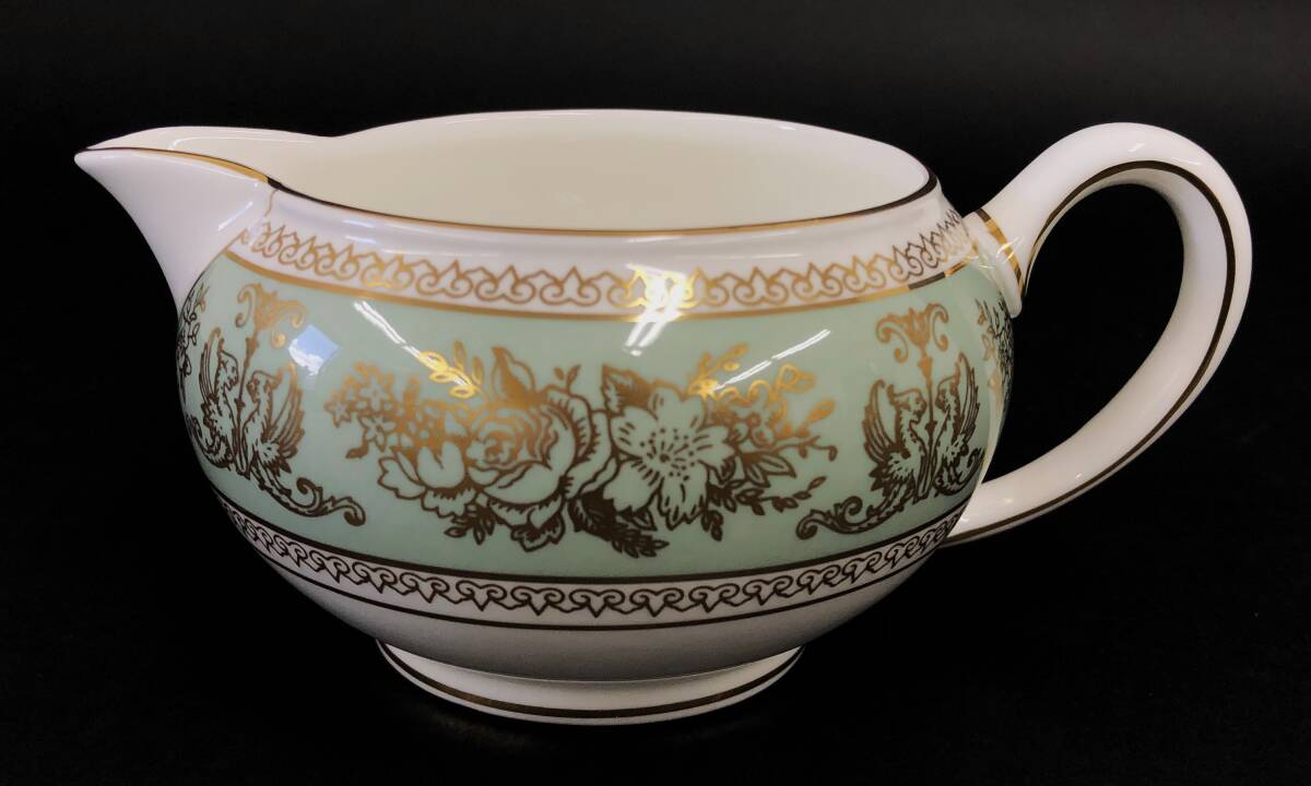 385 【 美品 】WEDGWOOD コロンビア セージグリーン ミルクピッチャー・クリーマー Columbia Sage Green Creamer ウェッジウッド 箱付き_画像2