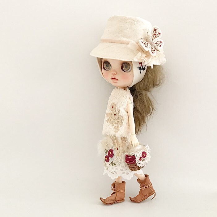 Blythe outfit ブライス アウトフィット 布花 moi.flowerの画像1