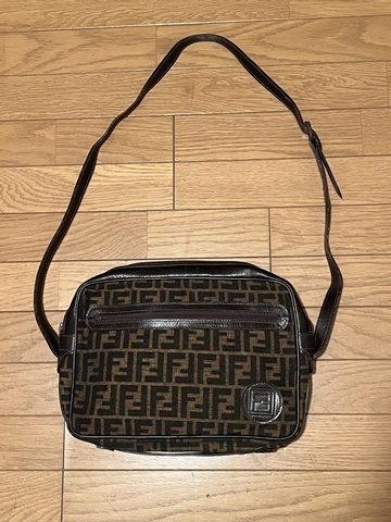 Bibian 比比昂 - ヴィンテージ オールド フェンディ FENDI SAS Bibian 比比昂 - ヴィンテージ オールド フェンディ FENDI SAS