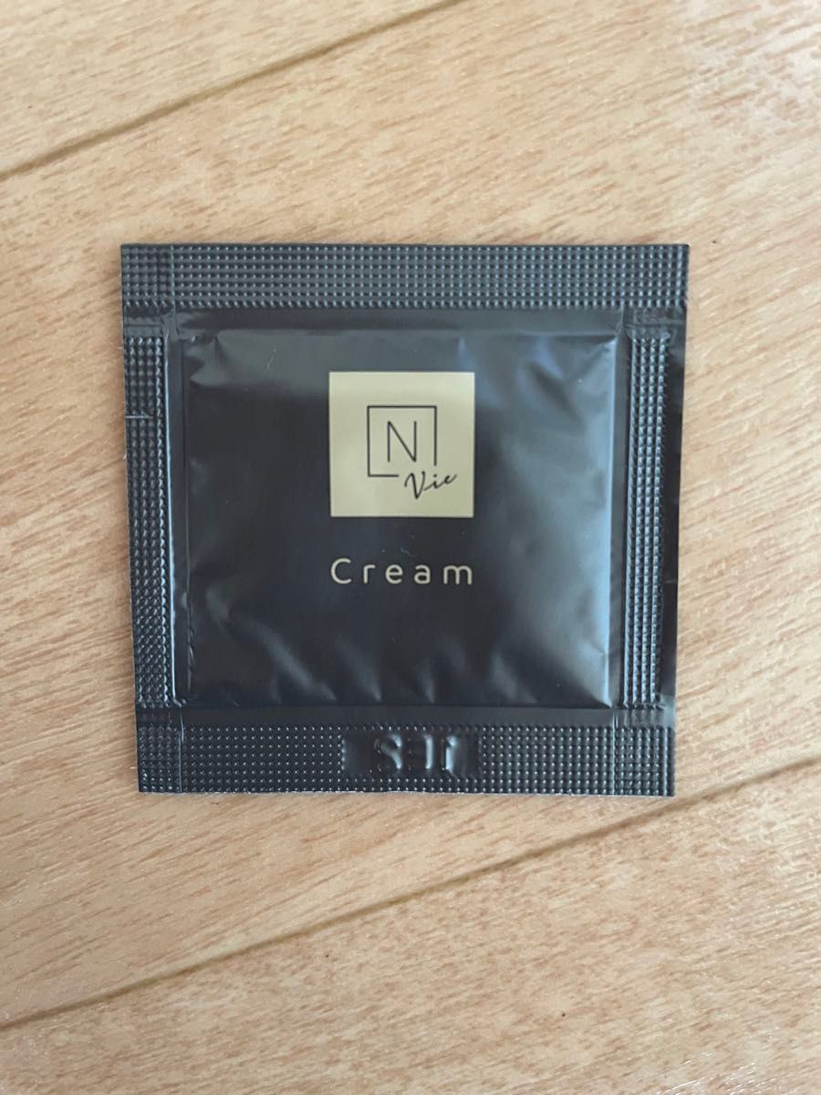 未開封　NオーガニックＶｉｅ　エンリッチリフトクリーム　１ｇ ４包セット N organic サンプル Vie