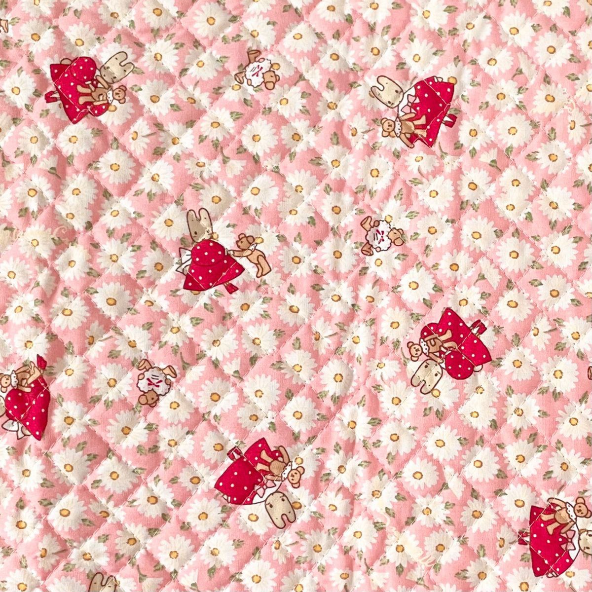 マロンクリーム キルティング キルト 生地 サンリオ sanrio ピンク 花