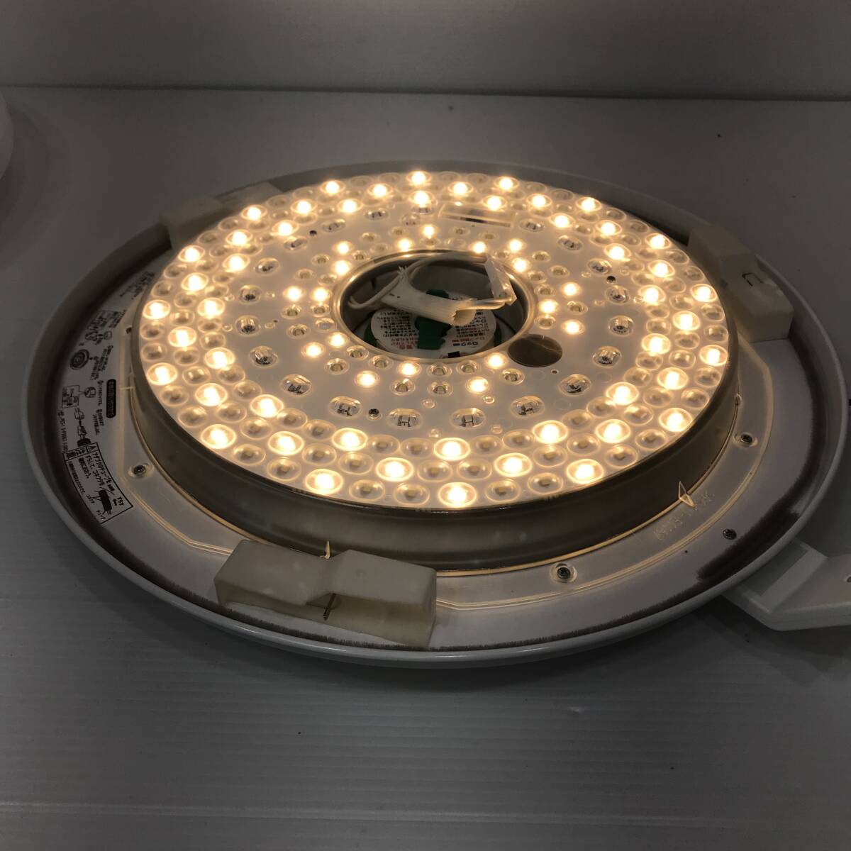 24K107 5 HITACHI 日立 LEDシーリングライト LEC-AHS610C ～6畳用 リモコン付き 2015年 照明器具 中古_画像6