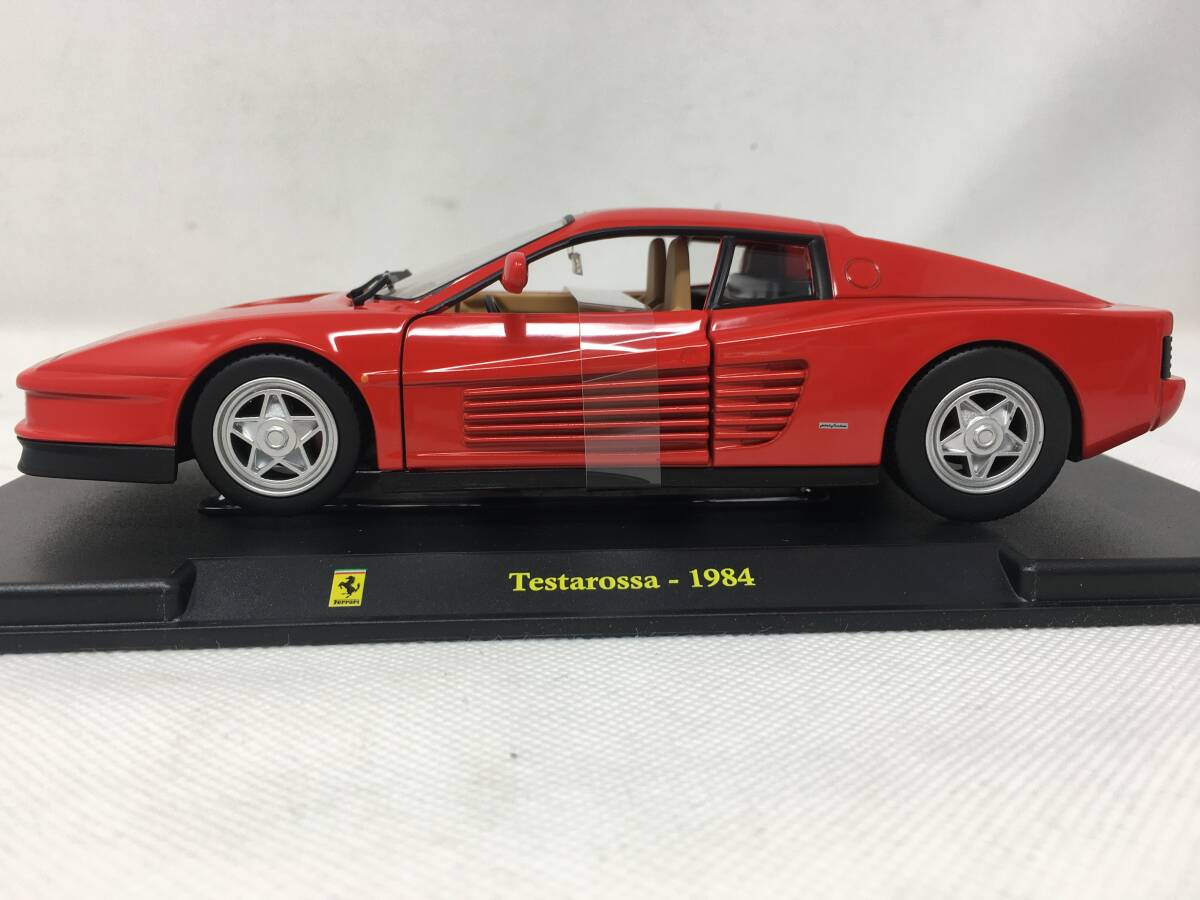 EY-713 未使用 開封済 Burago ブラーゴ Ferrari フェラーリ 1/24フィギュア/ミニカー テスタロッサ TESTAROSSA 1984年型_画像3