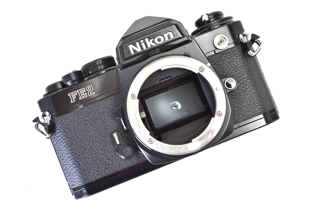 【整備済み動作品】Nikon ニコンFE2 ブラック 　清掃・整備・モルト交換済　電池付きでこのまま使える動作良好品_画像10