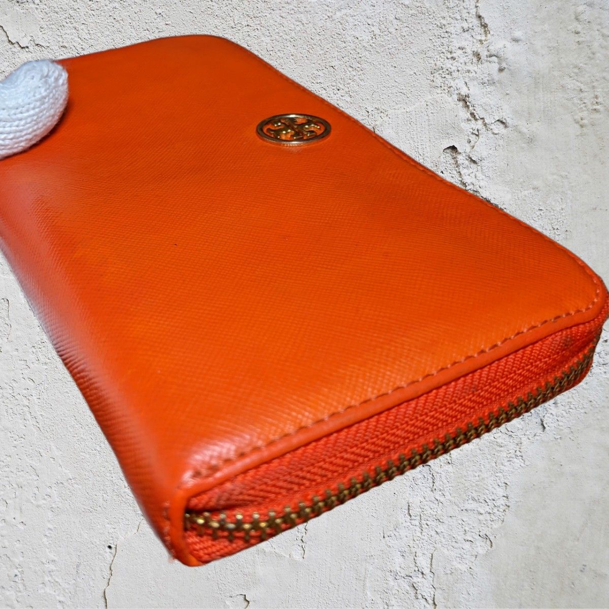 TORY BURCH/トリーバーチ/長財布/ラウンドファスナー/オレンジ/USED