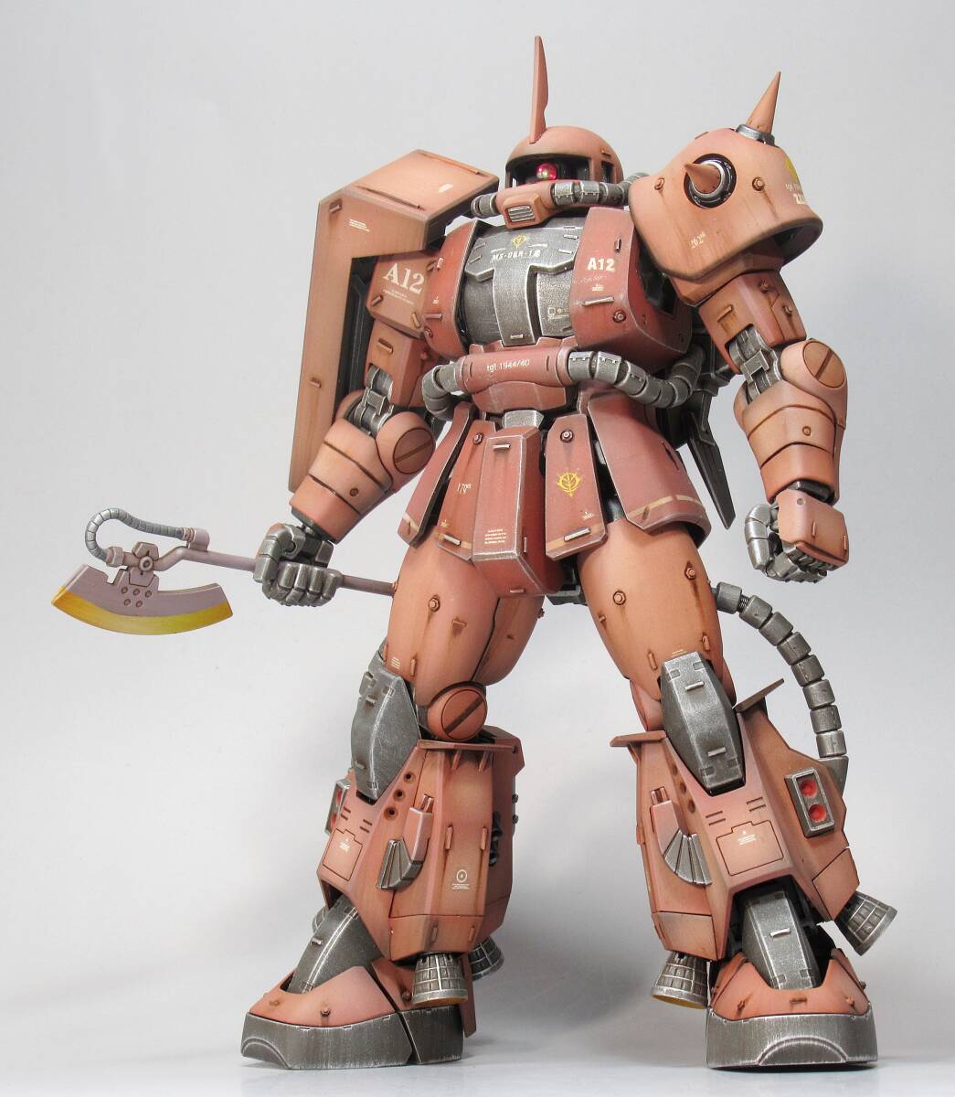 MG 1/100 MS-06R-1A シャア専用 高機動型ザクⅡ 戦場風 改修塗装 MG 1/100 MS-06R-1A シャア専用 高機動型ザクⅡ 戦場風 改修塗装