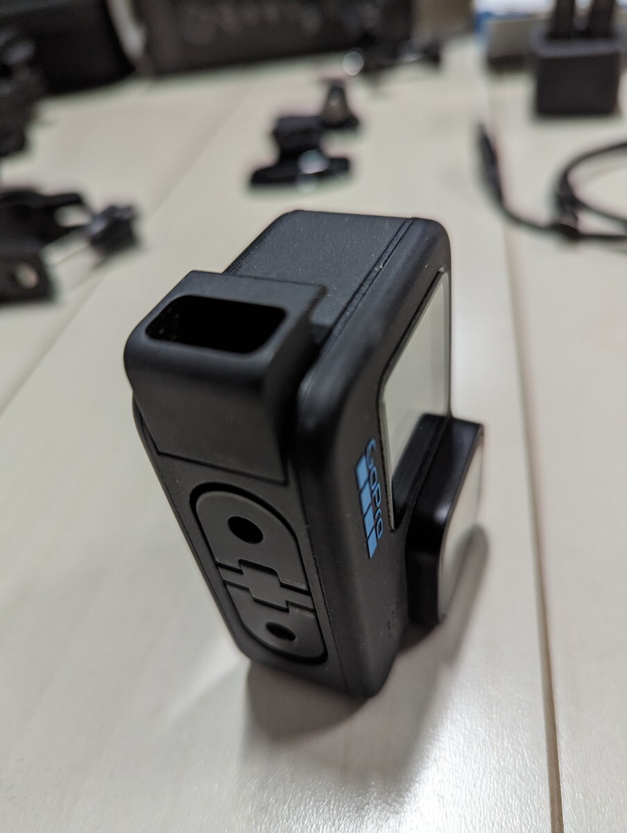 23800円 超お買得 GoPro HERO11 BLACK フルセット+特典付属品 23800円 超お買得 GoPro HERO11 BLACK フルセット+特典付属品