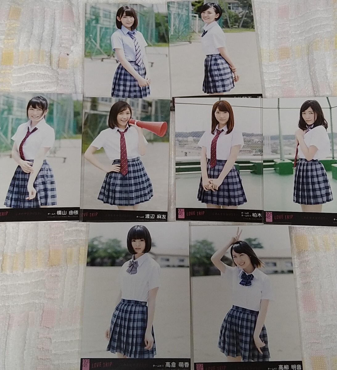 AKB48　LOVE　TRIP【光と影の日々】劇場版生写真　１6枚フルコンプ＋指原莉乃さん通常版生写真付_画像1