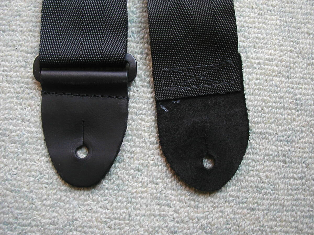 !Gibson/ Gibson guitar strap black postage 140 jpy ~!