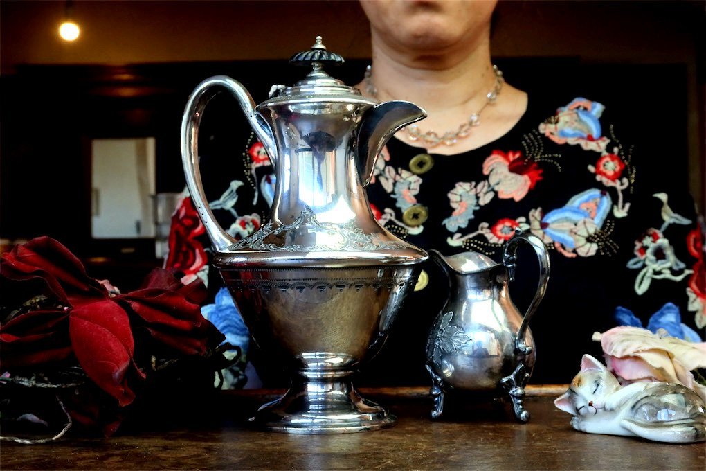 SILVER 英国骨董 イギリス 純銀P. EPBM 珈琲紅茶 アンティーク ティーポット シルバージャグ コーヒーポット 花瓶 水挿しにも ビンテージ_画像7