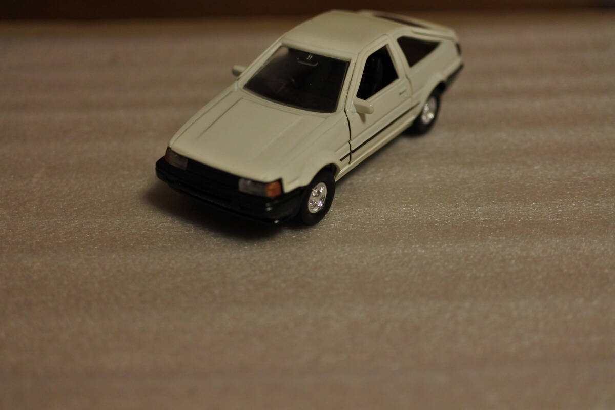 ダイヤペット　ヨネザワ日本製NO.011-01647　1/40　トヨタ　カローラレビン1600GT　AE86　白　美品　レアモデル_画像1