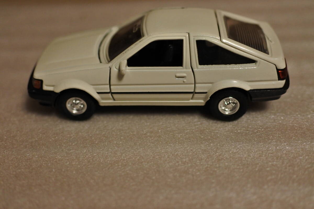 ダイヤペット　ヨネザワ日本製NO.011-01647　1/40　トヨタ　カローラレビン1600GT　AE86　白　美品　レアモデル_画像5