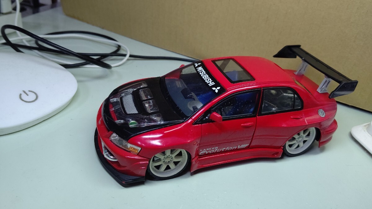 スケール 1/24 MITSUBISHI LANCER EVOLUTION VⅢ ！ 三菱 ランサー ！ 世界の名ラリーカーコレクション！_画像2