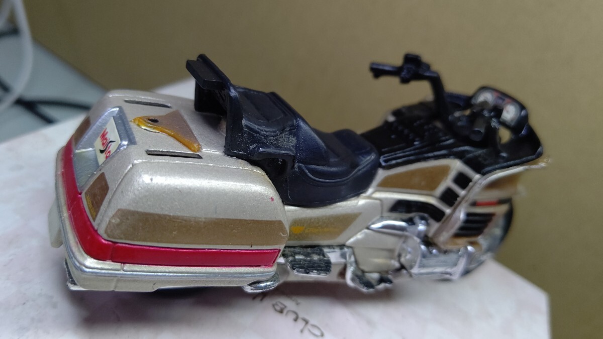 スケール 1/18 Honda GOLD WING ！ 世界の名バイクコレクション！ Maistの画像7