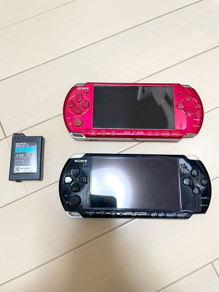 1000円スタート売り切りPSP PSP-3000 2個セットソニー プレイステーションポータブル SONY ポータブル レッド ブラック　ゲー厶機 _画像1