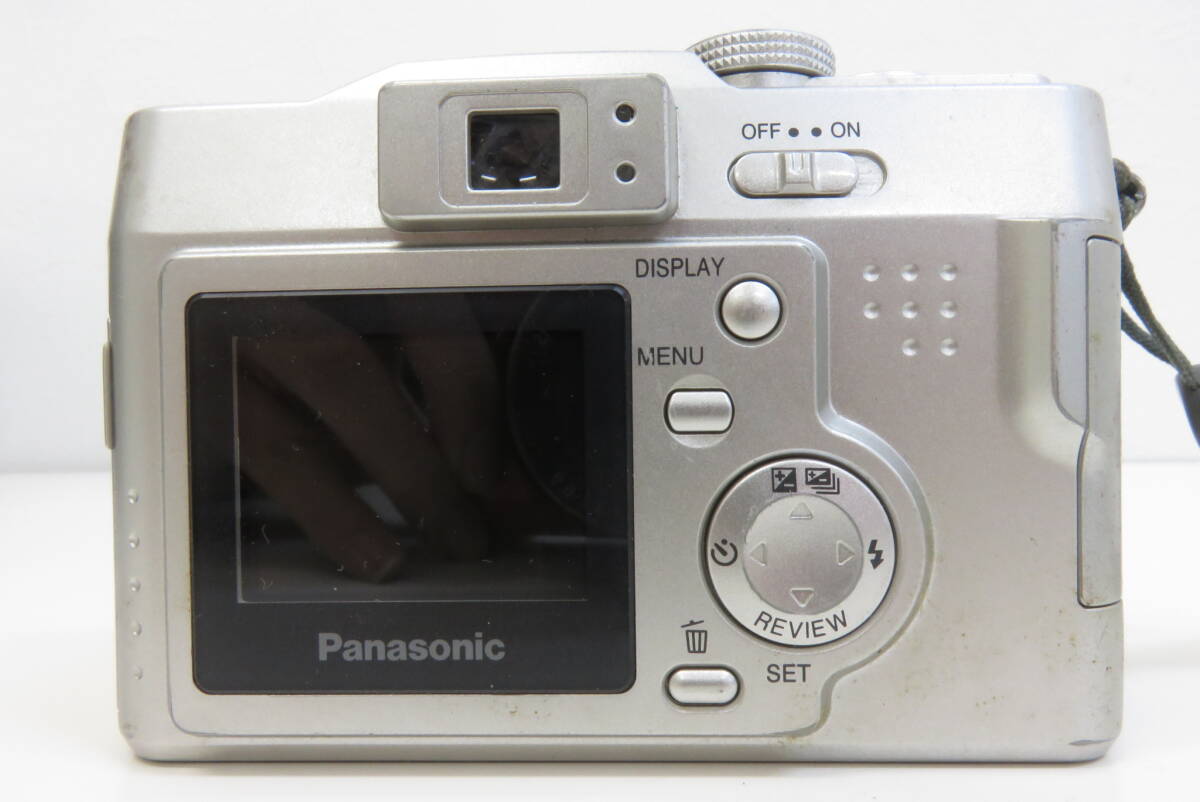 15949 上603-041　カメラ　パナソニック　DMC-LC33　Panasonic　LUMIX ルミックス　電池式　デジカメ　本体 説明書　中古品　ヤ60_画像3