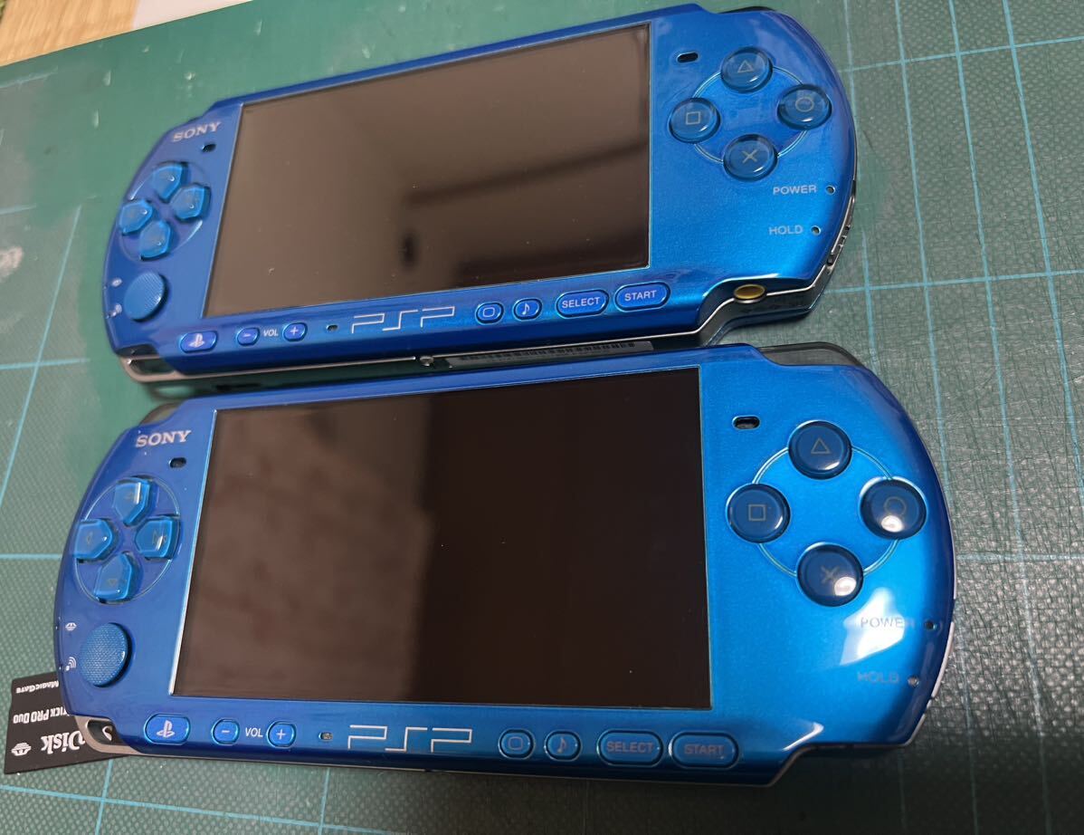 SONY PSP 3000 プレイステーションポータブル バイブラントブルー セット 片方ジャンク扱い_画像2