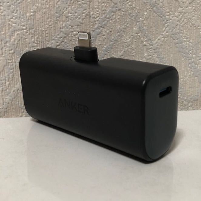 603i2903 Anker Nano Power Bank (12W, Built-In Lightning Connector) (モバイルバッテリー 5000mAh 小型コンパクト)の画像3