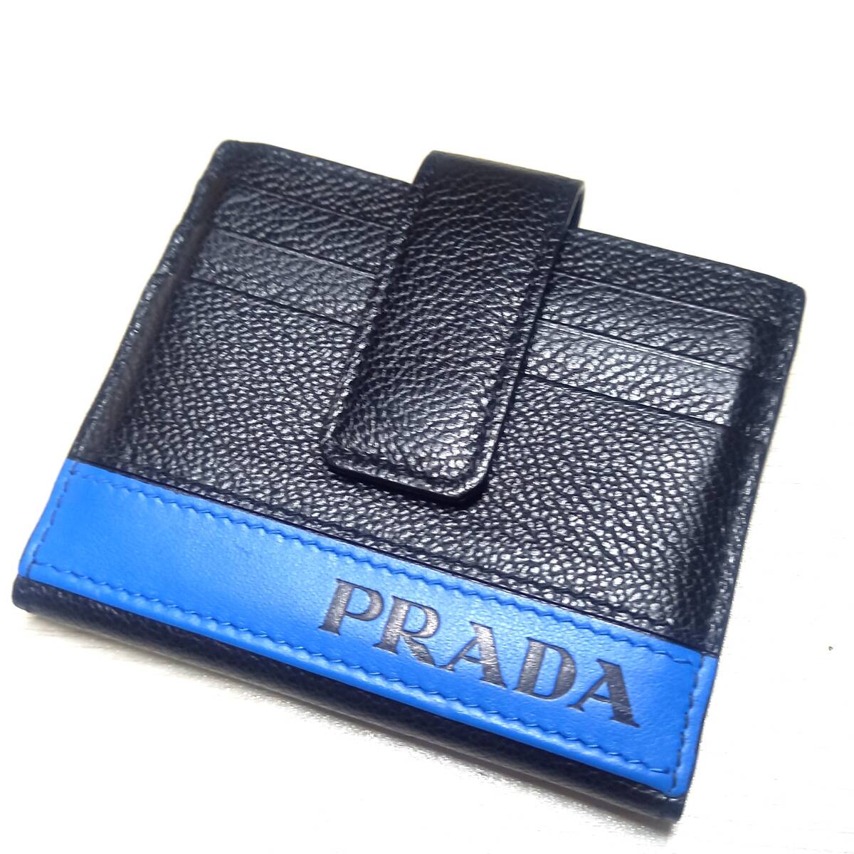 美品 PRADA プラダ フラグメントケース カードケース 名刺入れ 札入れ コンパクトウォレット ミニ財布 レザー カード12枚_画像1
