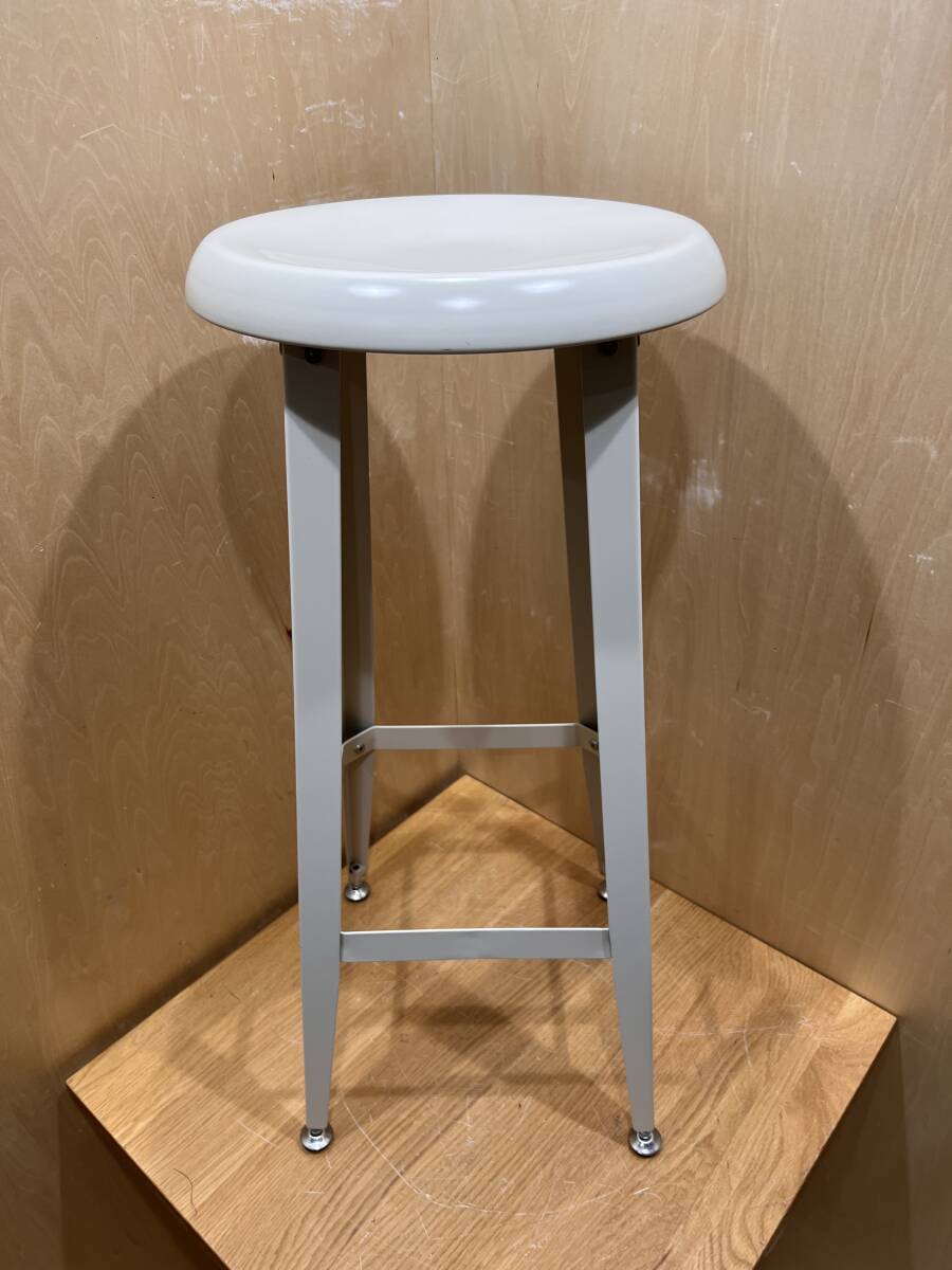 【綺麗】② IKEA イケア・ジャパン株式会社 TORBEN バースツール カウンターチェア スツール 白色 IKEA販売終了品 シンプルデザインの画像1