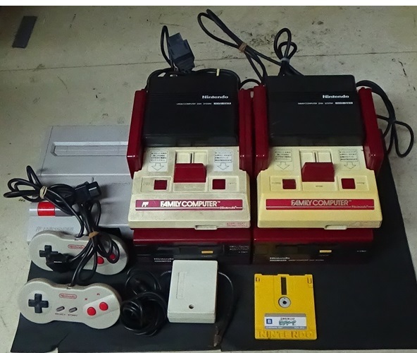 NINTENDO ニンテンドー 本体 ニューファミコン1台 ファミコン2台 ディスクシステム2台 コントローラ まとめ売り 動作未確認 ジャンク