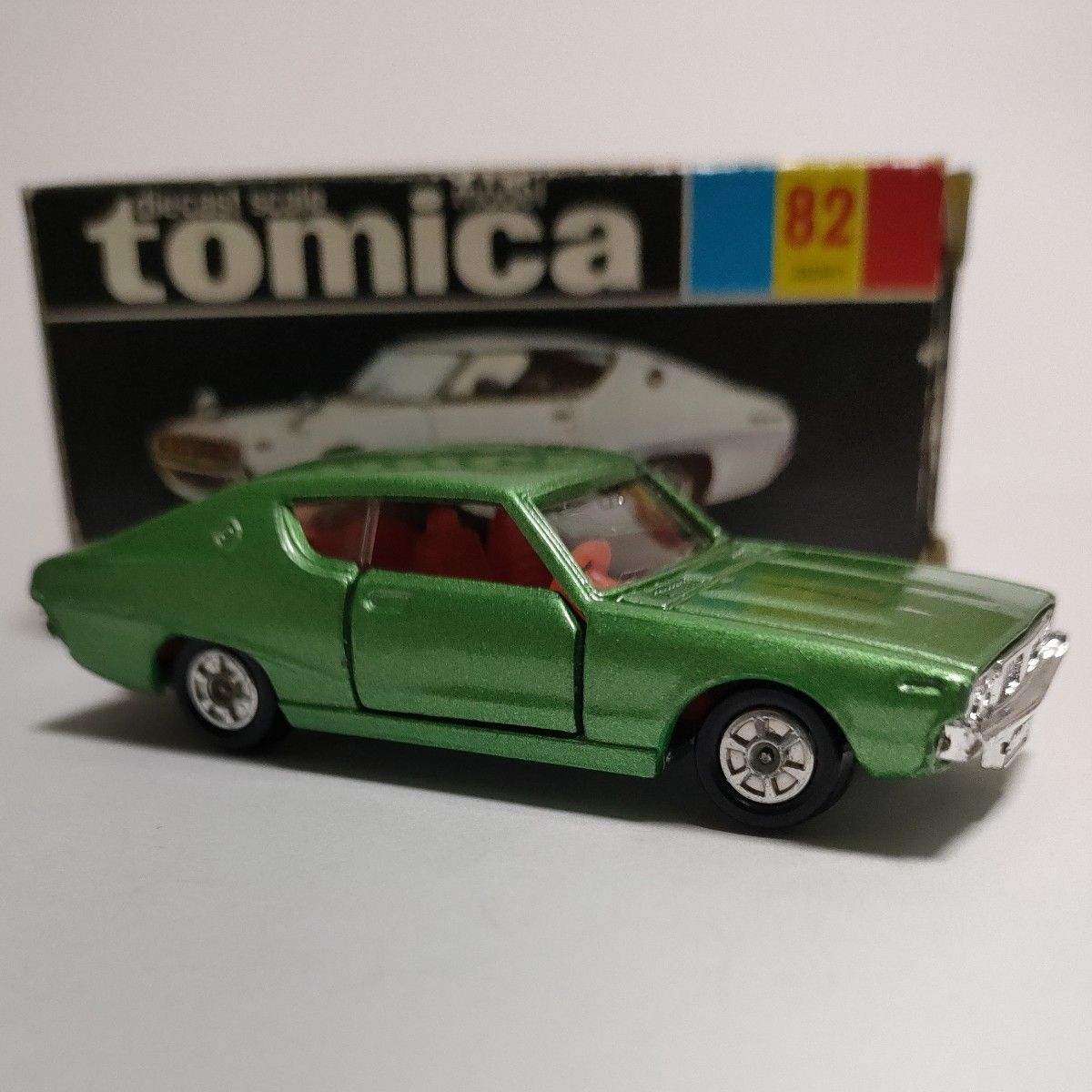 トミカ 黒箱 No82 日産スカイライン2000GT-X 日本製 当時物 希少 トミカ 黒箱 No82 日産スカイライン2000GT-X 日本製 当時物 希少