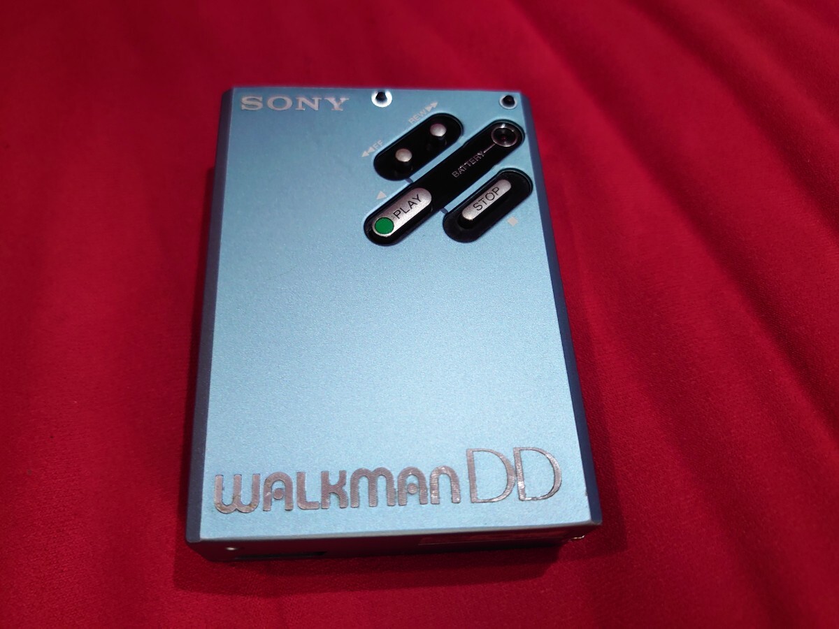 【SONY】WM-DD WALKMAN PORTABLE CASSETTE PLAYER ソニー ウォークマン ポータブル カセットプレーヤー _画像3