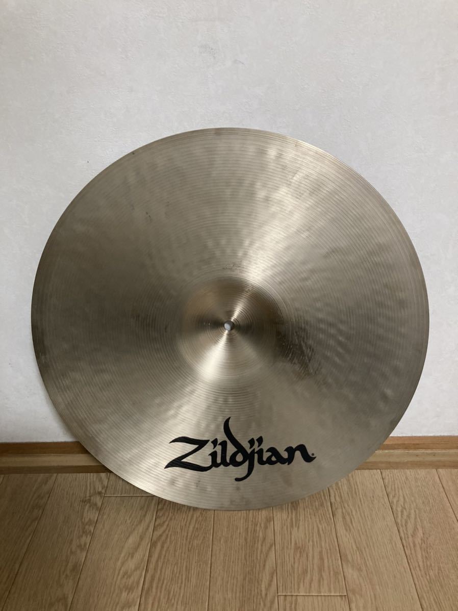 Zildjian 【定番】18インチ　クラッシュ　ライド_画像2