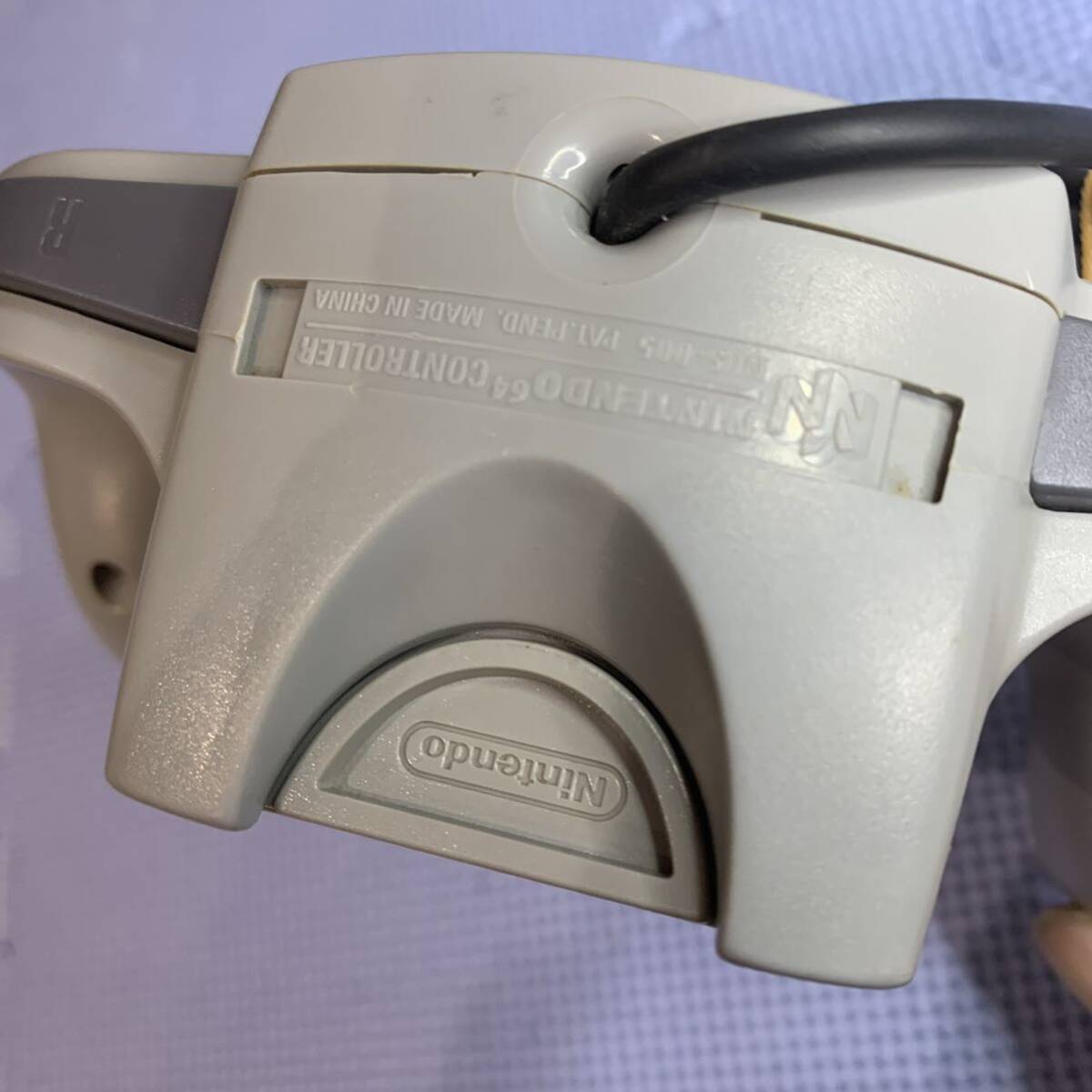 任天堂 NINTENDO64 ニンテンドウ64 本体 コントローラー ACアダプター AVケーブル 箱説付 NUS-001 NUS-005 NUS-002の画像8