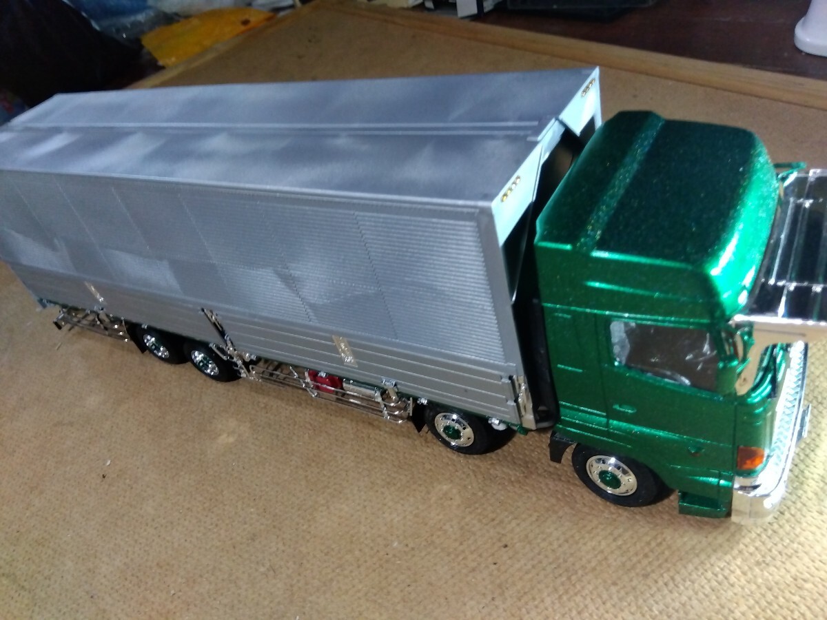 1/32* saec truck Profia / retro / final product / plastic model 