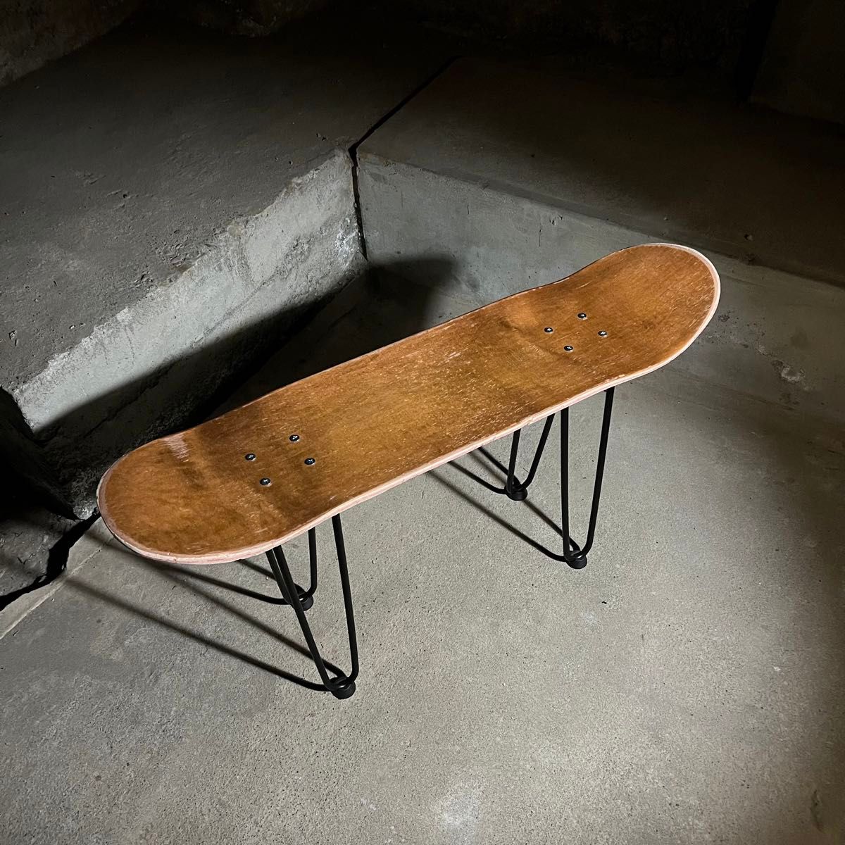 ●スケートボード　スケボー　テーブル　椅子　イス　チェア　ベンチ　サイドテーブル　ミニテーブル　コーヒーテーブル　88
