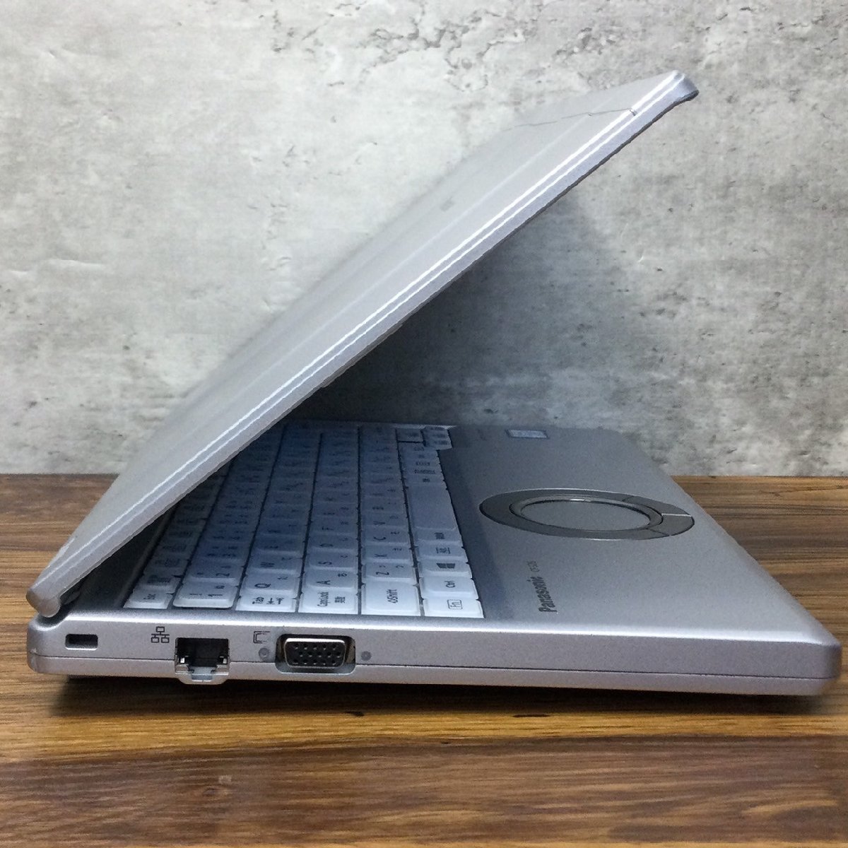 1円～ ●Panasonic LET'S NOTE SZ6 / Core i7 7600U (2.80GHz) / メモリ 16GB / SSD 512GB / 12.1型 (1920×1200) / Win10 Pro 64bit_画像7