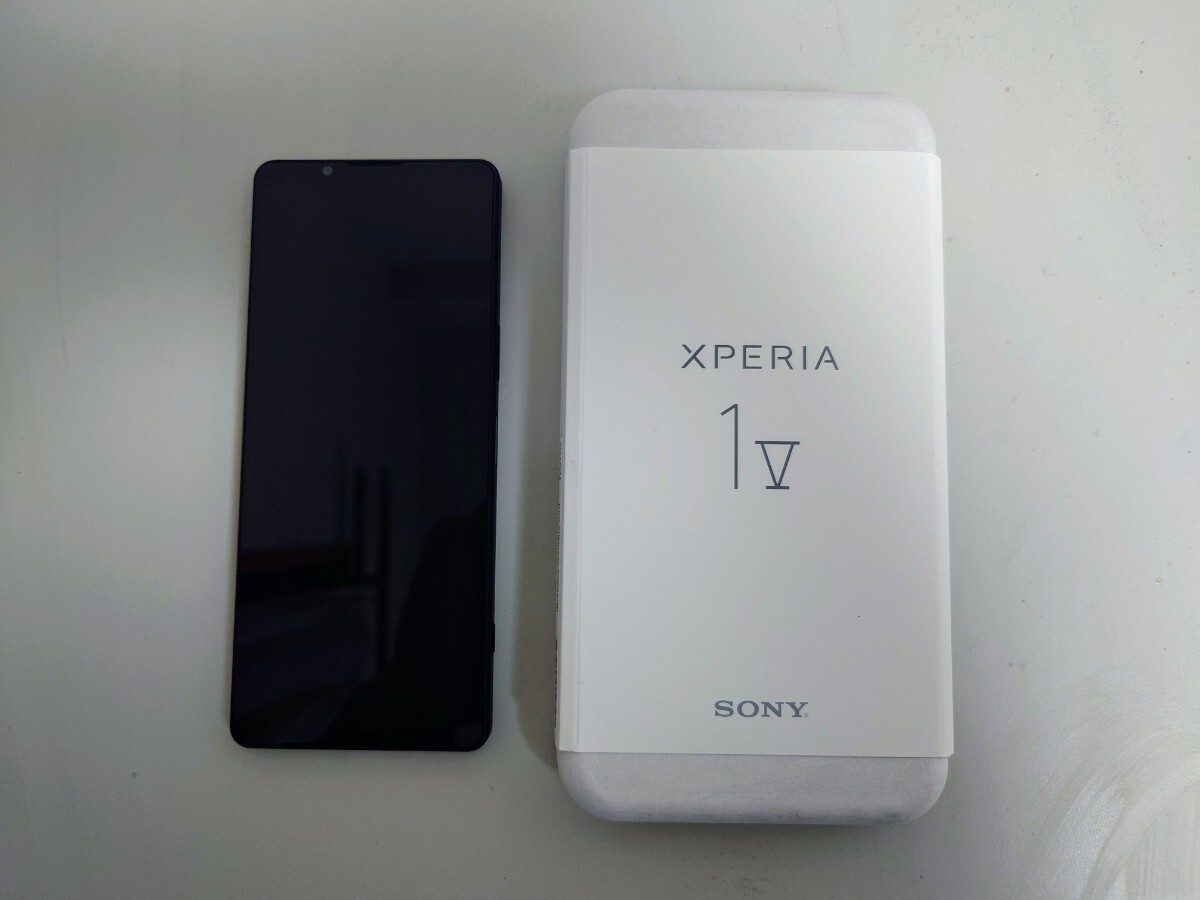 新品同様！ SONY Xperia 1 V XQ-DQ44 SIMフリー版 中古美品 送料無料の画像1