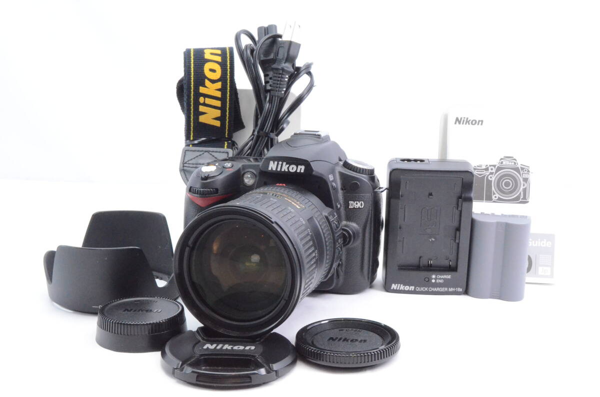 Nikon D90 ニコン AF-S DX VR 18-200G レンズキットの画像1