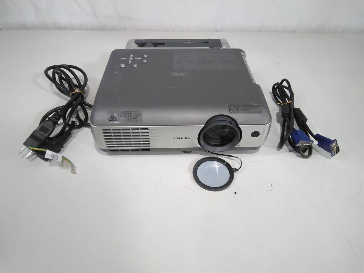 ▼中古品！Toshiba TLP-T621 ランプ点灯時間155H！プロジェクター