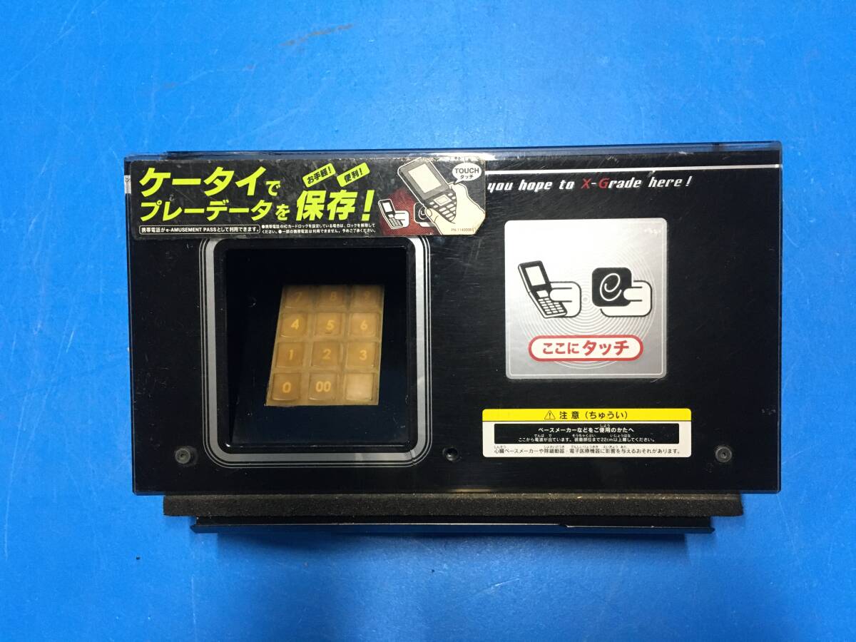 中古 アーケード コナミ KONAMI ドラムマニアXG e-AMUSEMENT PASS カードリーダー テンキー（0311）