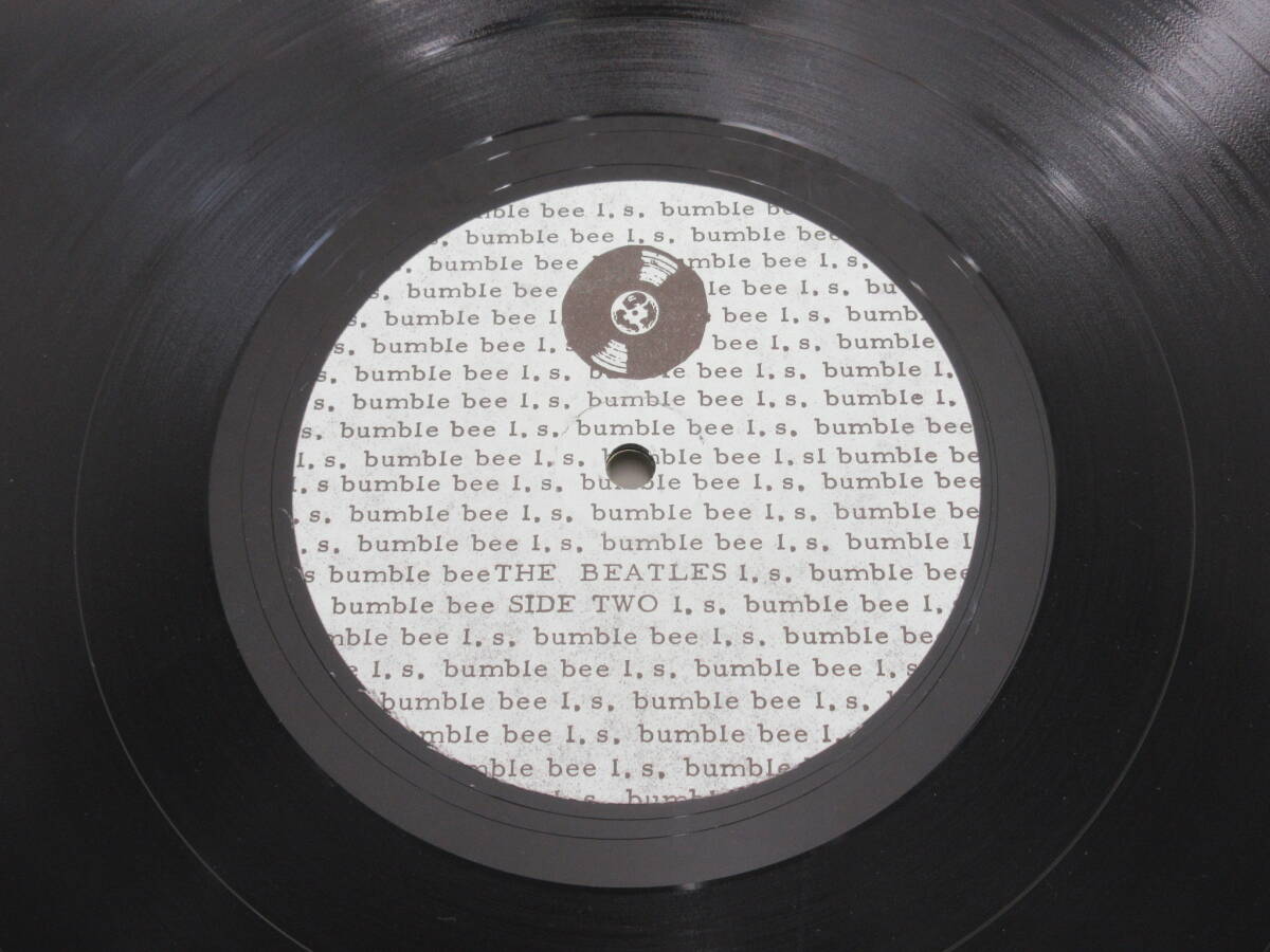 LPレコード　「L. S. Bumble Bee; unreleased studio tracks; world wide broadcasts volume two」　The Beatles　ビートルズ　WEC 3626_画像6