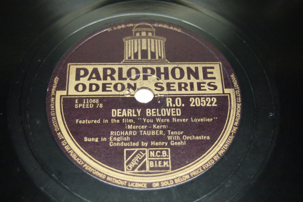 英PARLOPHONE10インチSP盤　リチャード・タウバー(tenor) Old Chelsea: My Heart And I You Were Never Lovelier: DEARLY BELOVED　_画像4