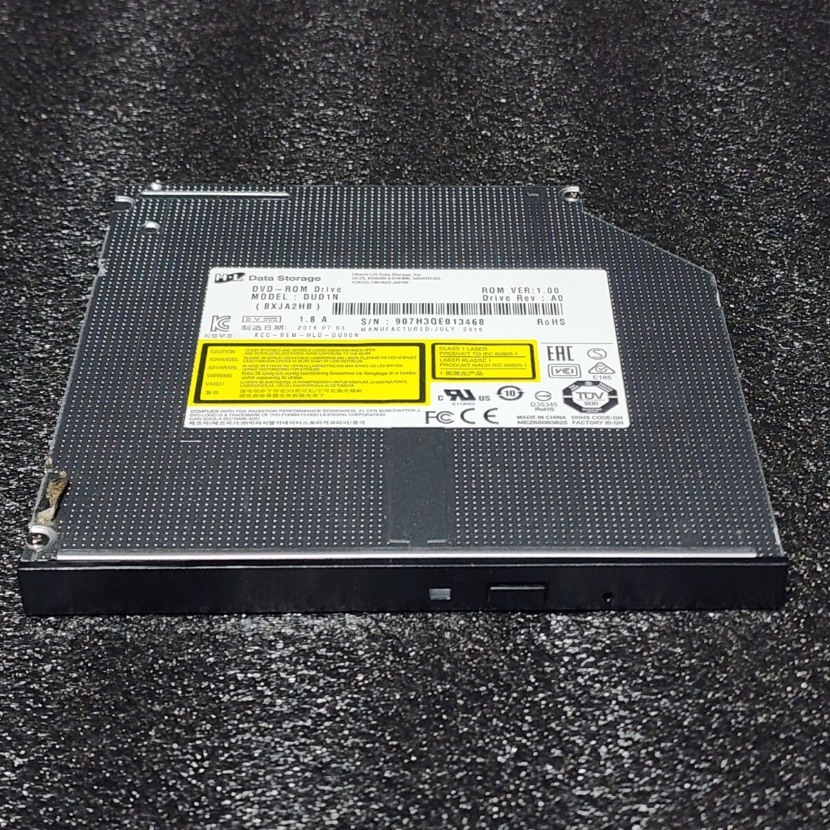 【送料無料】Hitachi-LG DUD1N スリム型DVDディスクドライブ 内蔵型 Super Multi DVD Writer PCパーツの画像3