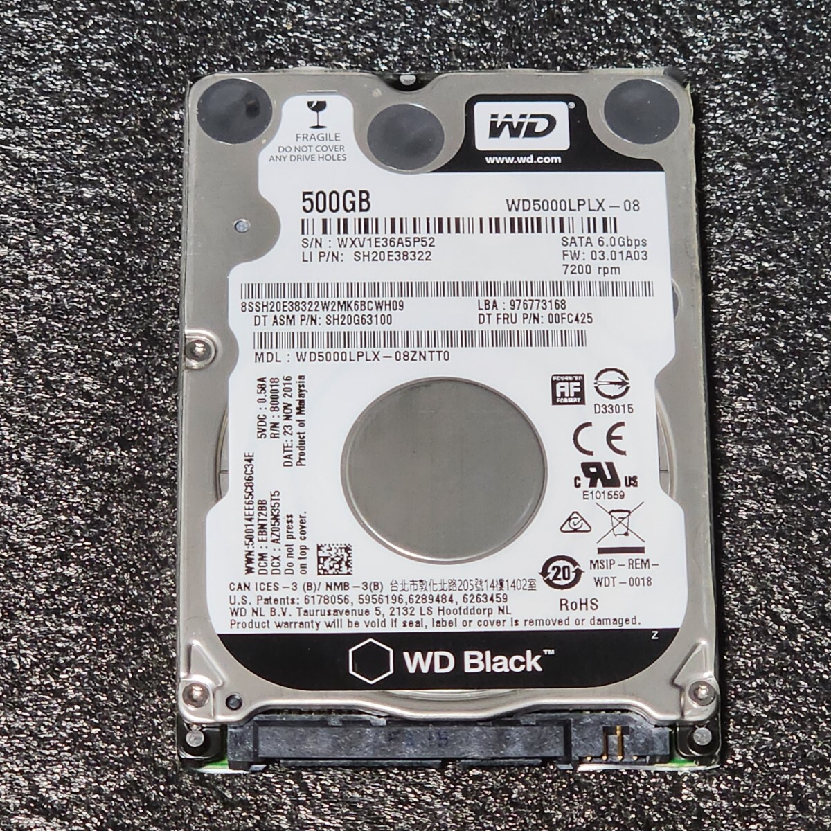 【送料無料】WesternDigtal WD Black WD5000LPLX-08ZNTT0 500GB 2.5インチ内蔵HDD 2016年製 フォーマット済み 正常品 PCパーツ 動作確認済 の画像1