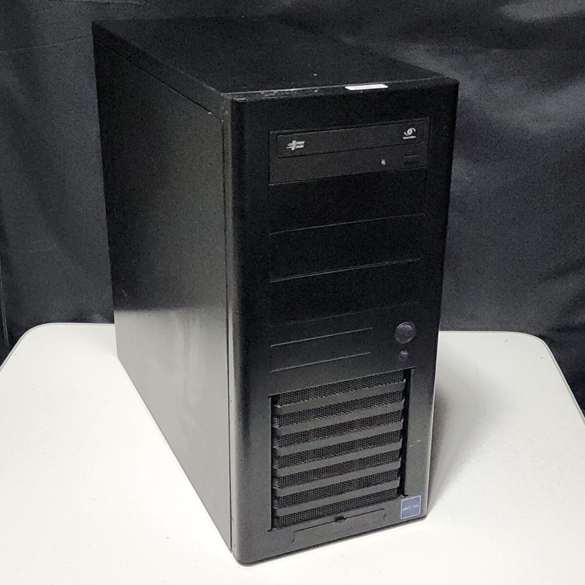 【送料無料】LIAN LI PC-A6010 ミドルタワー型PCケース(ATX) DVDドライブ ケースファン×3基搭載 フルアルミ製_画像1