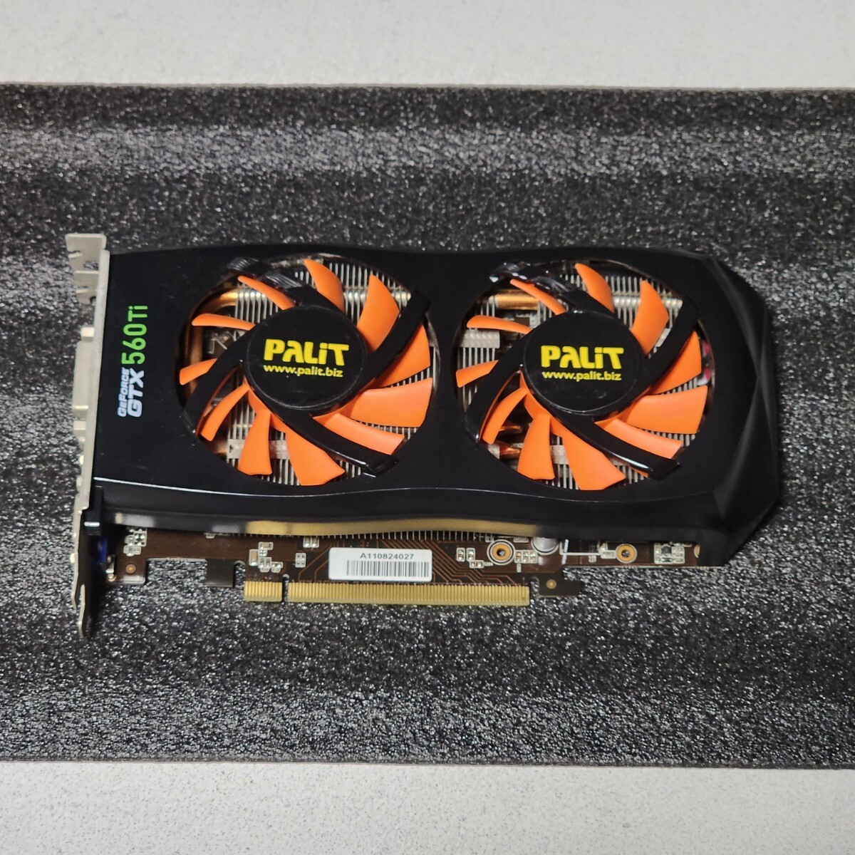 PALIT GEFORCE GTX560Ti 2GB GDDR5 動作確認済み PCパーツ グラフィックカード PCIExpressの画像1