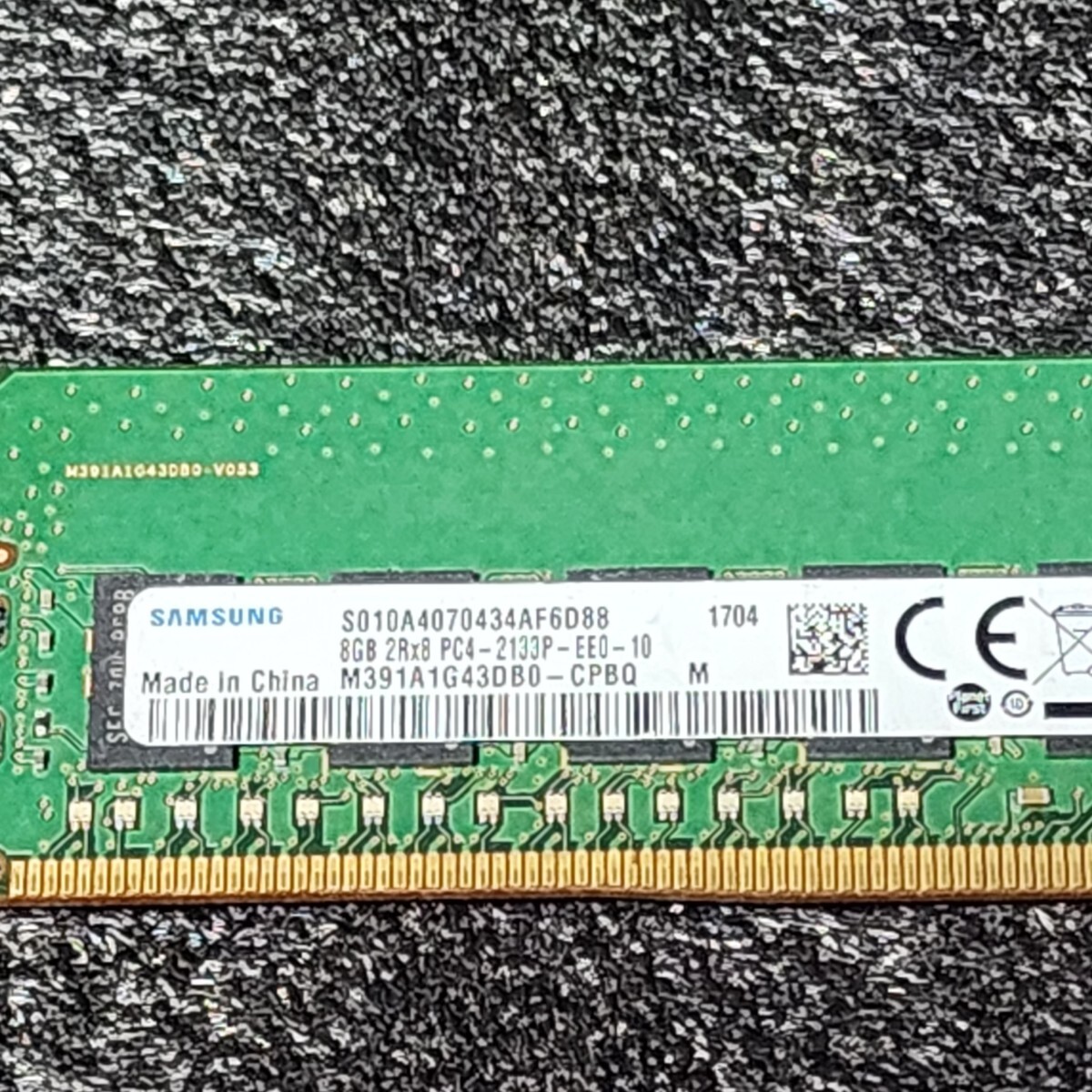 SAMSUNG DDR4-2133MHz 8GB (8GB×1枚キット) M391A1G43DB0-CPBQ 動作確認済み デスクトップ用 PCメモリ の画像2