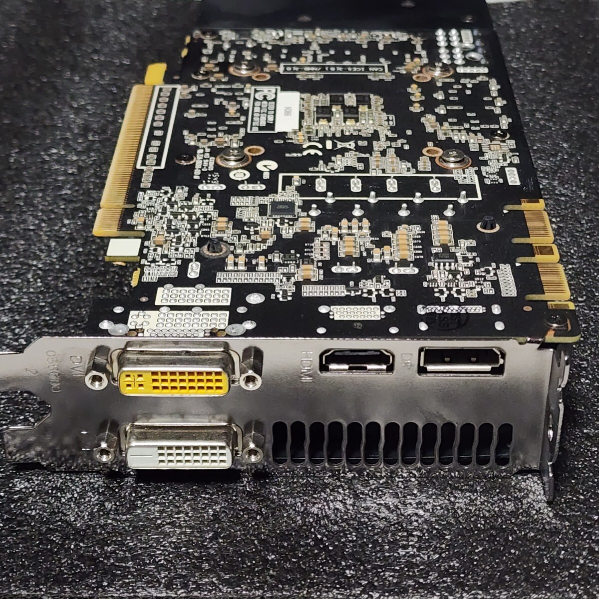 ZOTAC GEFORCE GTX970 4GB GDDR5 動作確認済み PCパーツ グラフィックカード PCIExpressの画像3